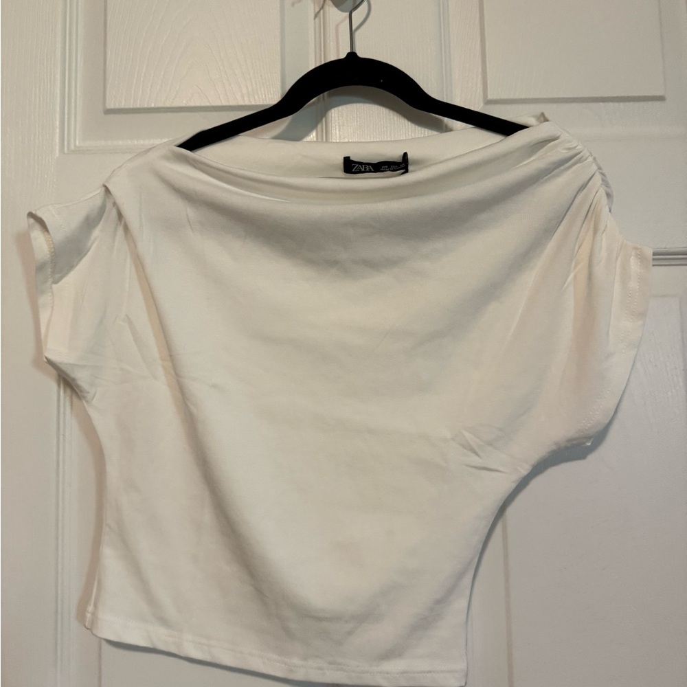 Zara White Off-Shoulder Crop Top